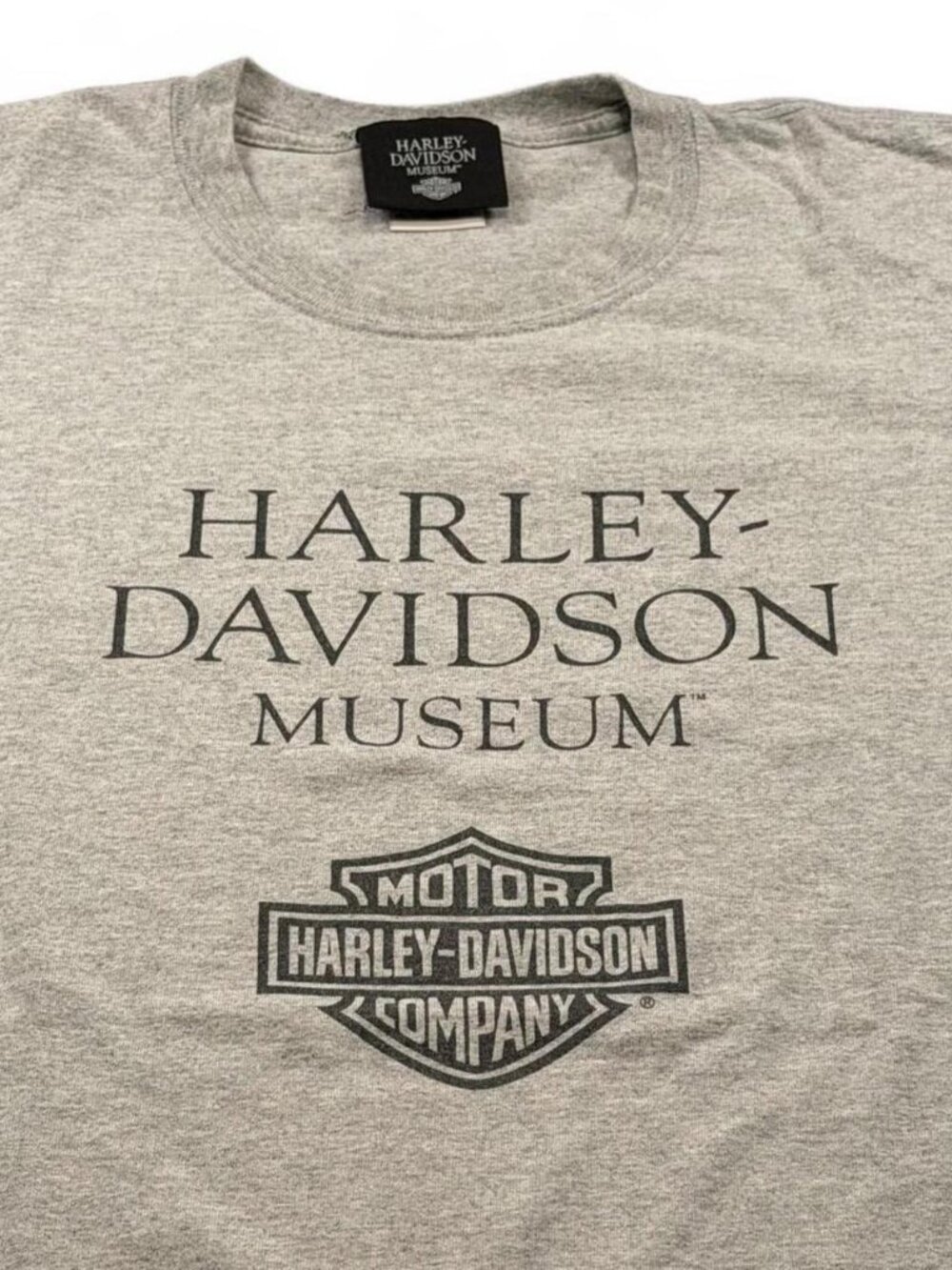 Harley-Davidson Museum Milwaukee Wisconsin Gray Logo Spellout Tee XL